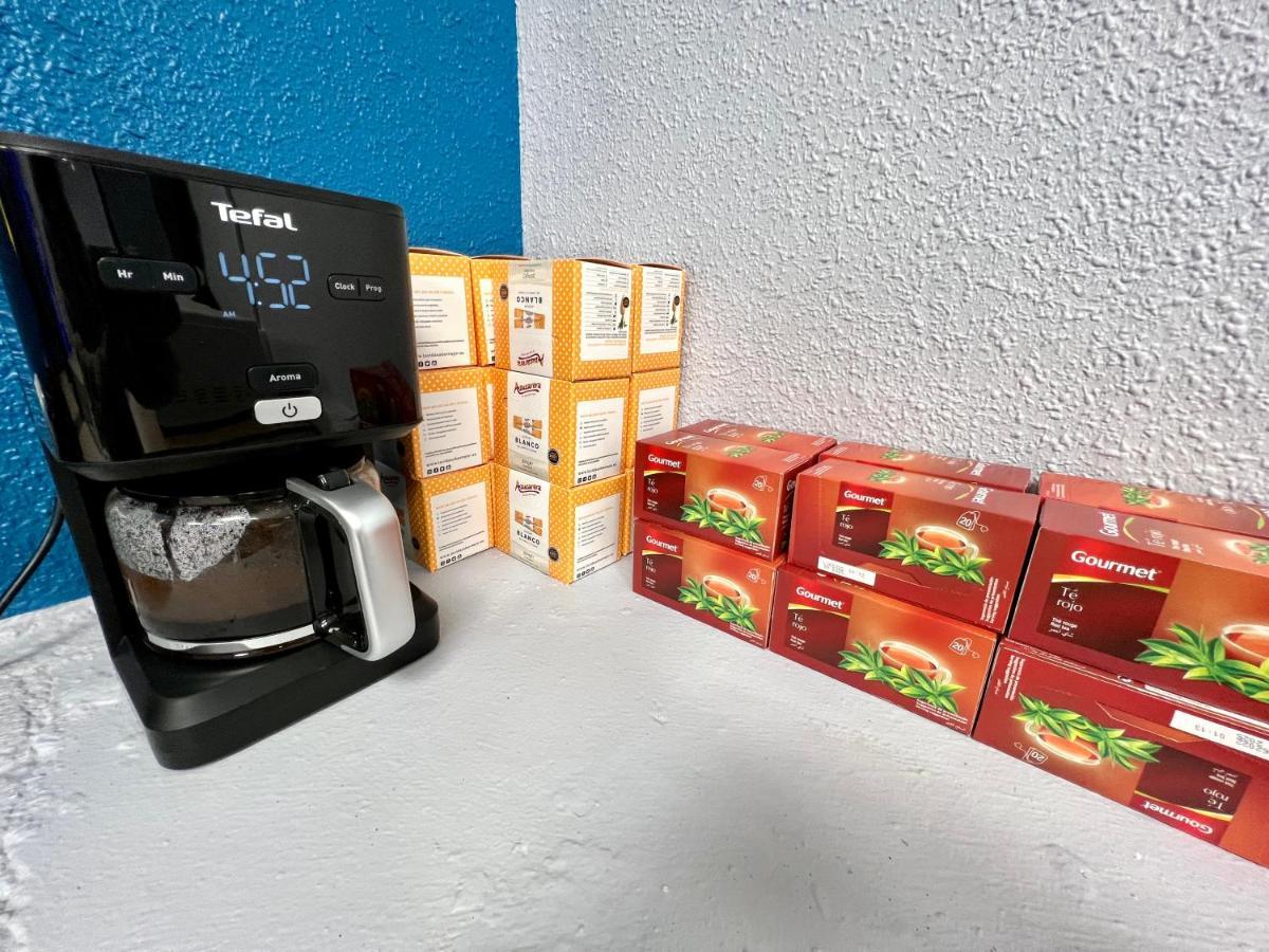 Hostel Acacias Madrid Eksteriør billede
